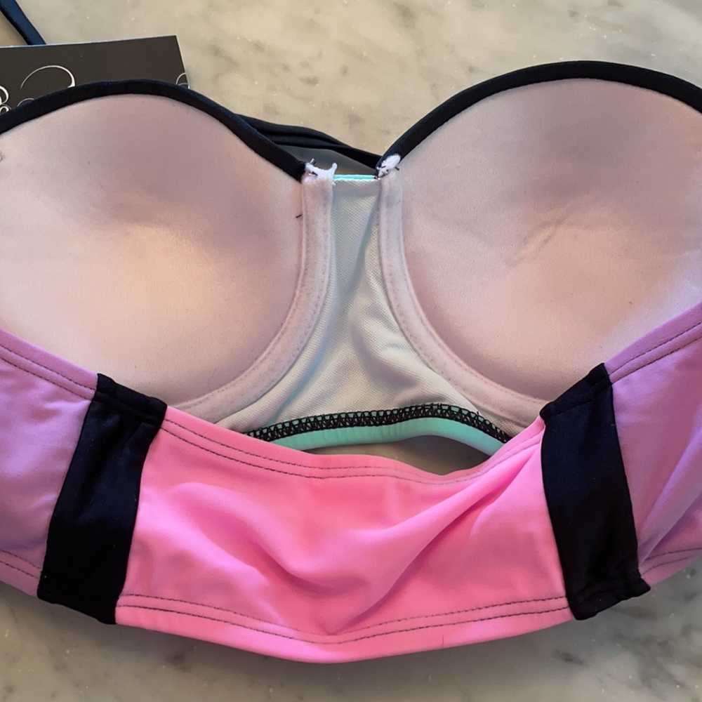Colorblock Bikini - Picture 4 of 6